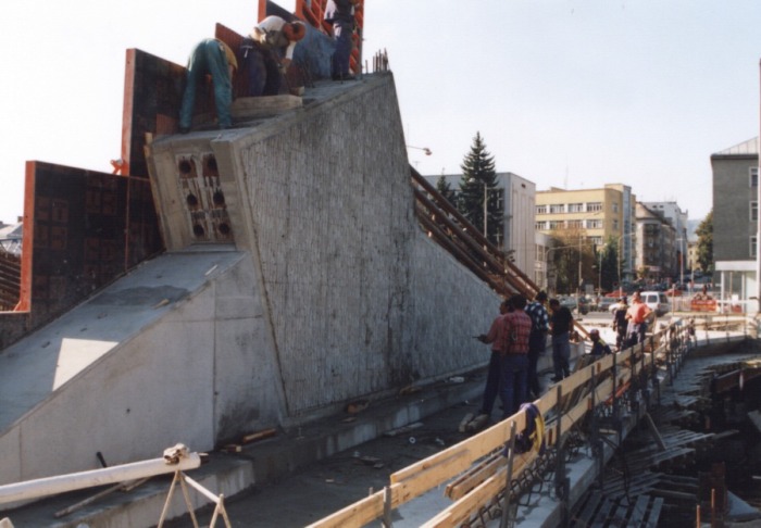 Pylny mosta cez Hron v Banskej Bystrici - obr. 5